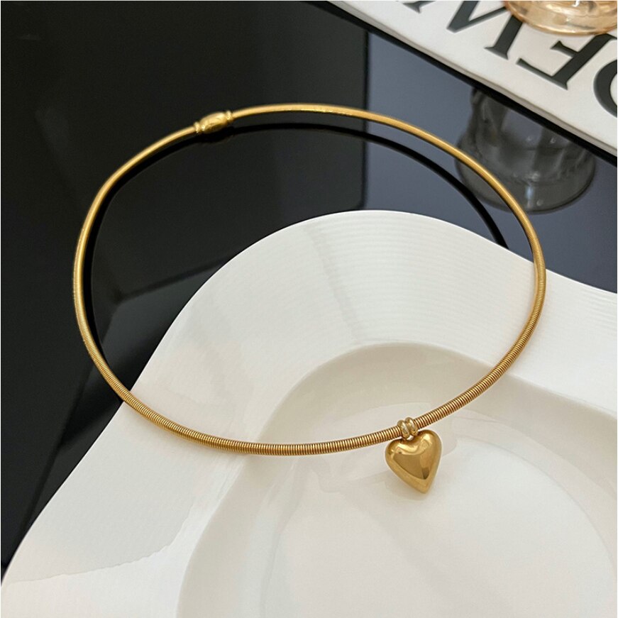 316L Stainless Steel Upscale Jewelry Magnet Buckle Love Heart Choker Round Snake Chain Necklaces Pendants For Women