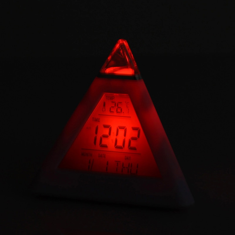 Led Digitale Klok Piramide Vorm Kleur Veranderen Temperatuur Datum Tijd Display Voor Thuis B99