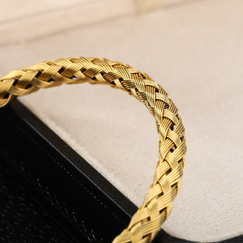 Braccialetti intrecciati in acciaio inossidabile braccialetti da uomo per uomo e donna gioielli regalo braccialetti con chiusura magnetica semplice braccialetti all&#39;ingrosso
