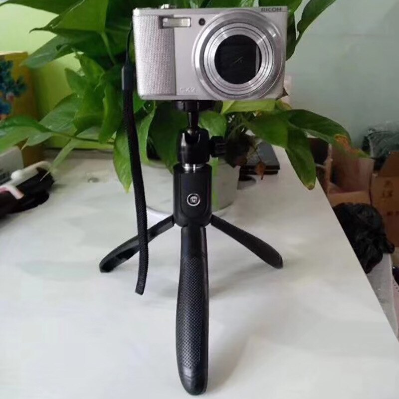 Ilict Model K05 Bluetooth Selfie Stick trípode Live Photo Shoot Selfie Stick Bluetooth Remote