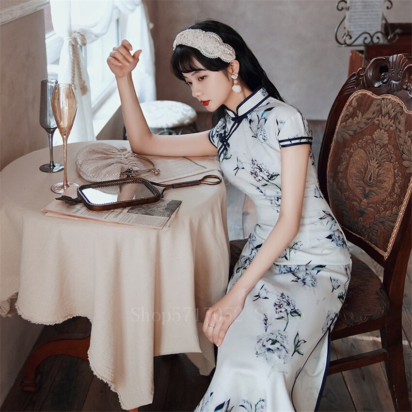 Vestido Qipao Oriental para mujer, ropa tradicional china, Estilo Delgado, Cheongsams abiertos para mujer, Vestido de seda con estampado Floral para mujer
