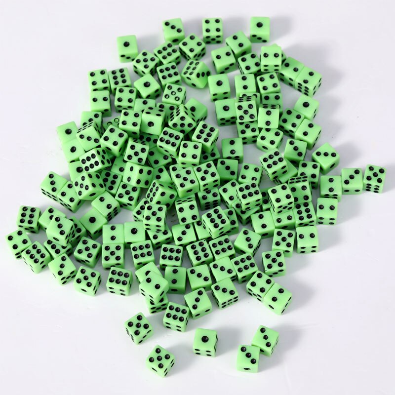 52 Stks/partij Dices 8Mm 4 Kleuren Plastic Wit Gaming Dobbelstenen Standaard Zes Zijdige Beslisser Verjaardagsfeestjes Board Game: Green