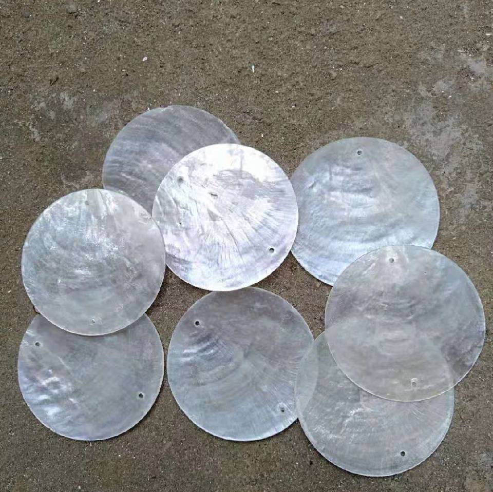 100 Uds accesorio de iluminación DIY accesorios de carillón de viento carcasa suave semitransparente espejo Circular de doble agujero materias primas 50mm: L / Gris claro