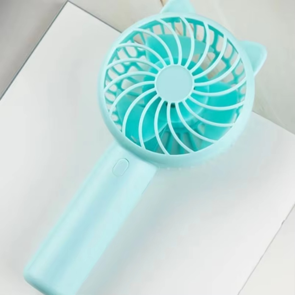 Tragbare wiederaufladbare Ventilatoren, Handventilator, Schreibtisch mit Sockel, intelligentes machen-hoch, praktisch-Heizkörper, Wimpernkühler, Mädchen, draussen, Büro