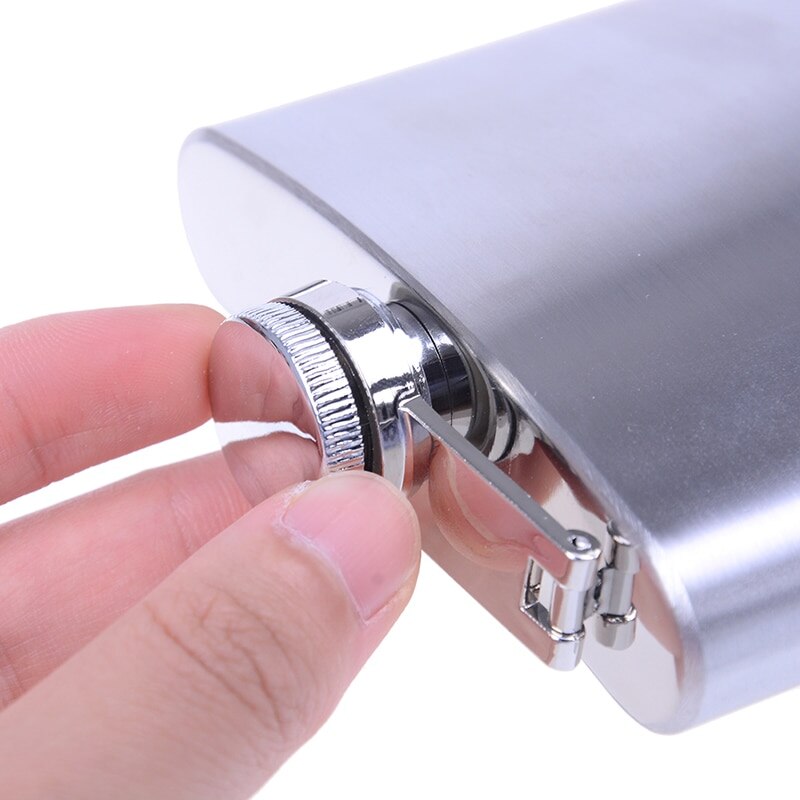 Stainless Steel Liquor Hip Flask Pocket Hip Flask Alcohol Whiskey Liquor Screw Cap 7 OZ Liquor Hip Flask 200ml