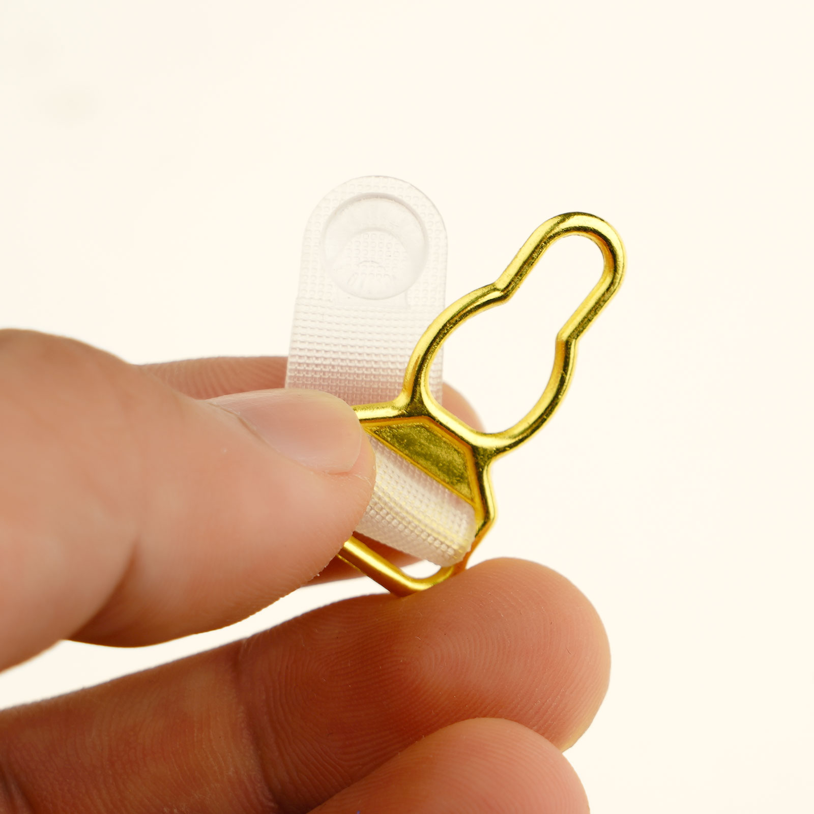 Attaches de jarretelles en plastique, 30 pièces, Corset, extrémités de jarretelles de jambe, bas antidérapant, pinces porte-Corset, bricolage, attache de Lingerie