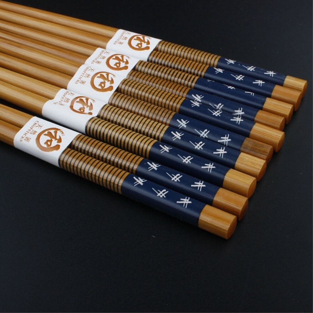 5PCS/Pack Bamboo Chopstick Snow Chopsticks With Box Tableware Suit Chinese Food Dietary tools