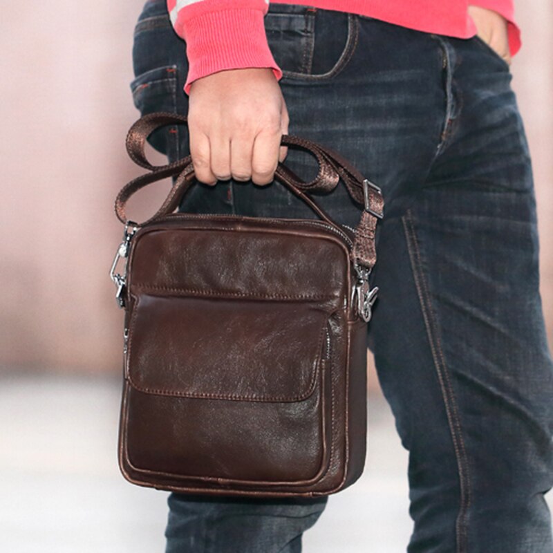 MISFITS Leather Shoulder Messenger Bag Small Handbag Can Put 9 Inch Flat