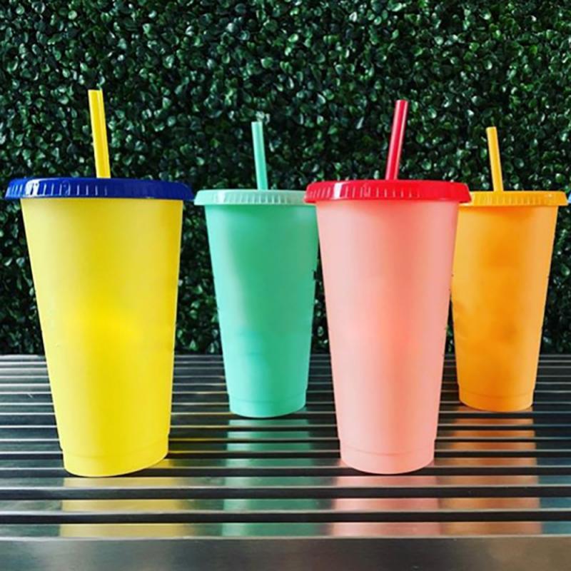 1-5 stk 710ml pp temperatur magiske fargeskiftekopper gjenbrukbare fargeskiftende kalde kopper plastbeger +lokk halm drikkevare