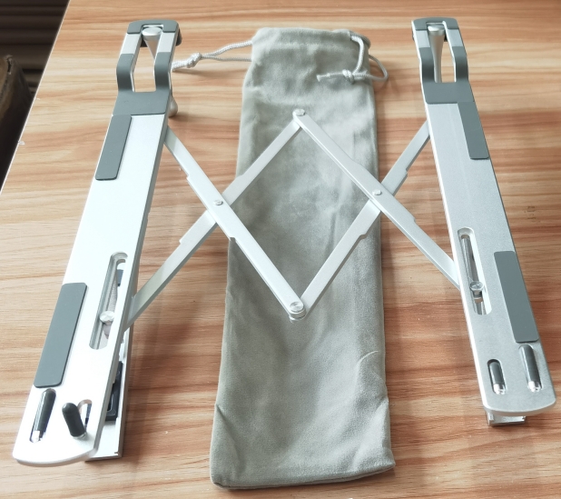 Oatsbasf Auto-Lenkrad-Laptop-Ständer, tragbar, faltbar, 5-stufig verstellbar, Aluminium, für Tablet, Notebook, Buch für Auto, Desktop: Silber