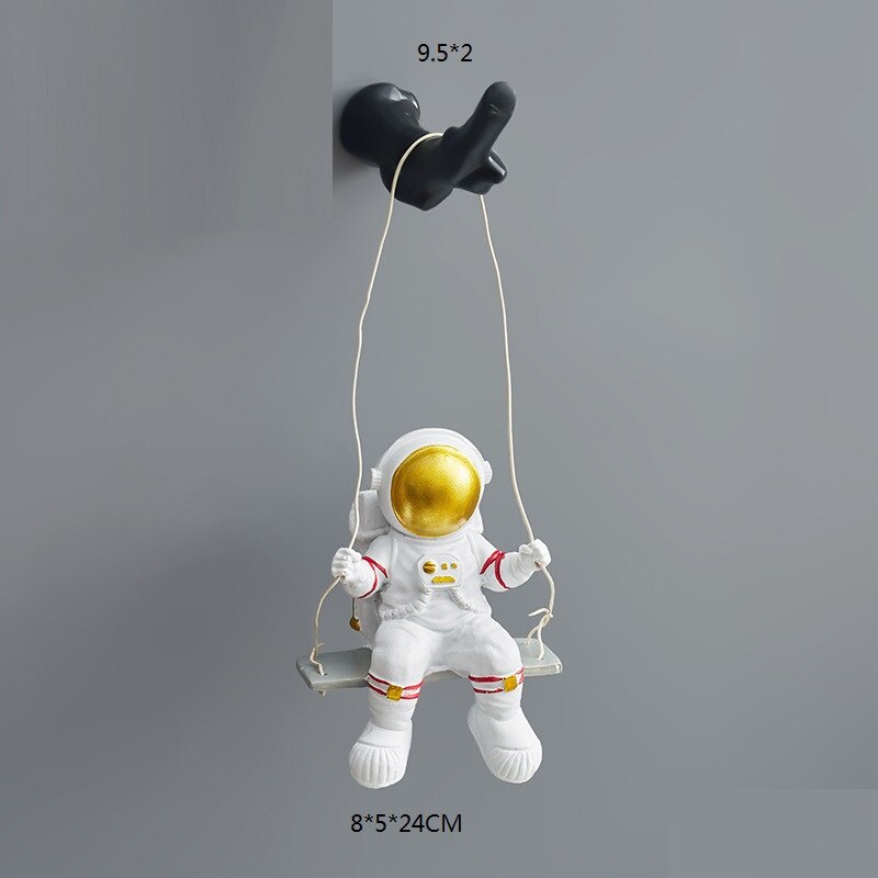 WU CHEN LONG Astronaut Art Sculpture Spaceman Wall Hanging Statue Resin Craft Home Decor Children Room Interior Showpiece R5700: I