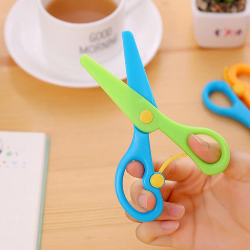 1pc plastbarn barn säkerhets sax dagis diy papper skärning mini konst sax kort foto mönster sax verktyg