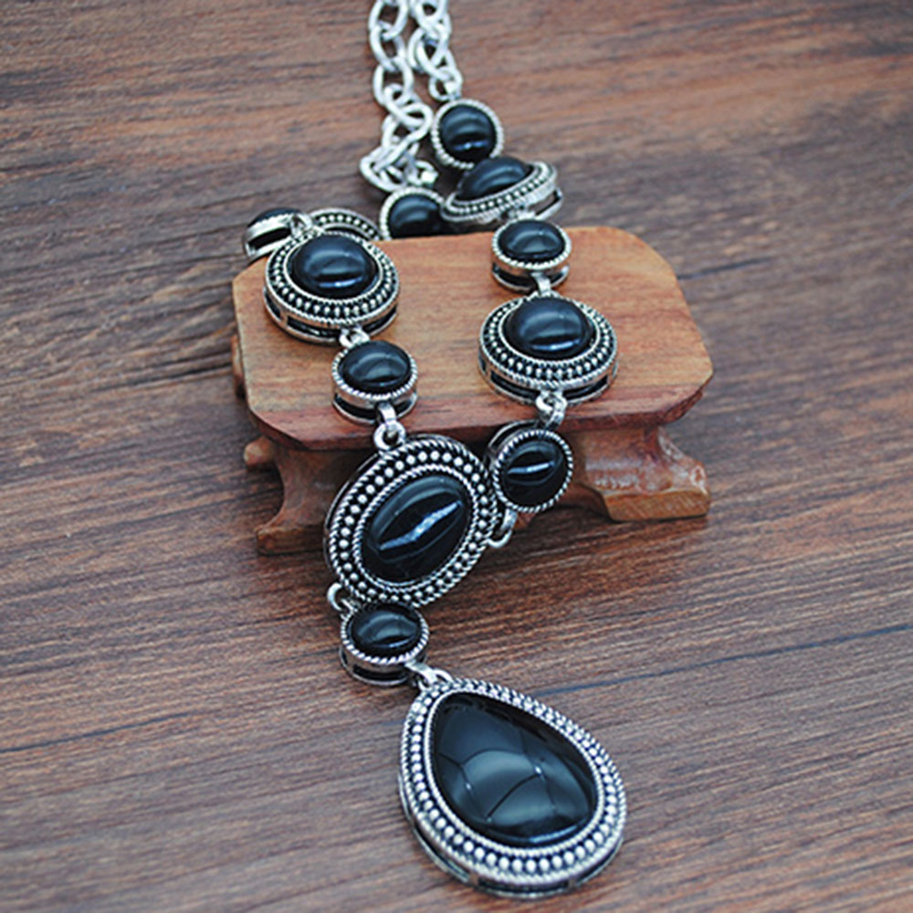 Turquoise ketting waterdruppelvormige blauwe stenen hanger vrouwen Vintage Tibetaans zilveren instelling zwarte stenen sieraden cadeau