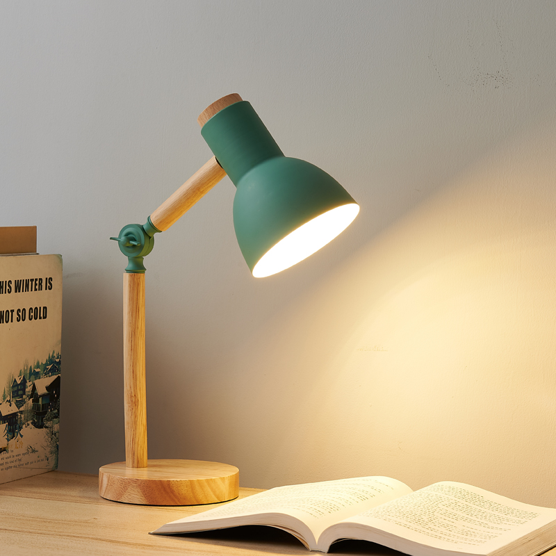 Creatieve Scandinavische tafellamp Houten kunst LED-draaikop Eenvoudig nachtkastje Bureaulamp / oogbescherming Lees- en slaapkamerstudielamp: 6-10W / Beige