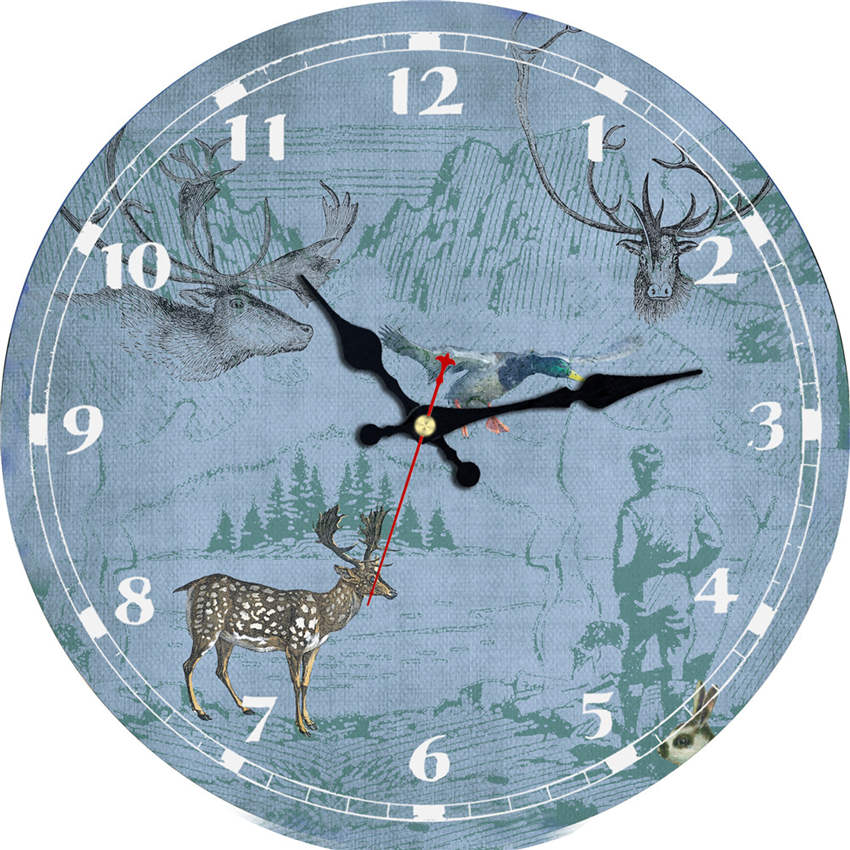 Reloj de pared de madera grande, reloj de pared de madera redondo con números grandes árabes, ciervo gris, decoración artística para el hogar: 17702 / 6 inch ( 15 cm )