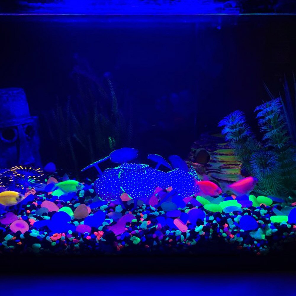 100Pcs Garden Luminous Glowing Stone Pebble Glow in the Dark Garden Glow Stones Rocks for Walkways Garden Path Patio Lawn Decor