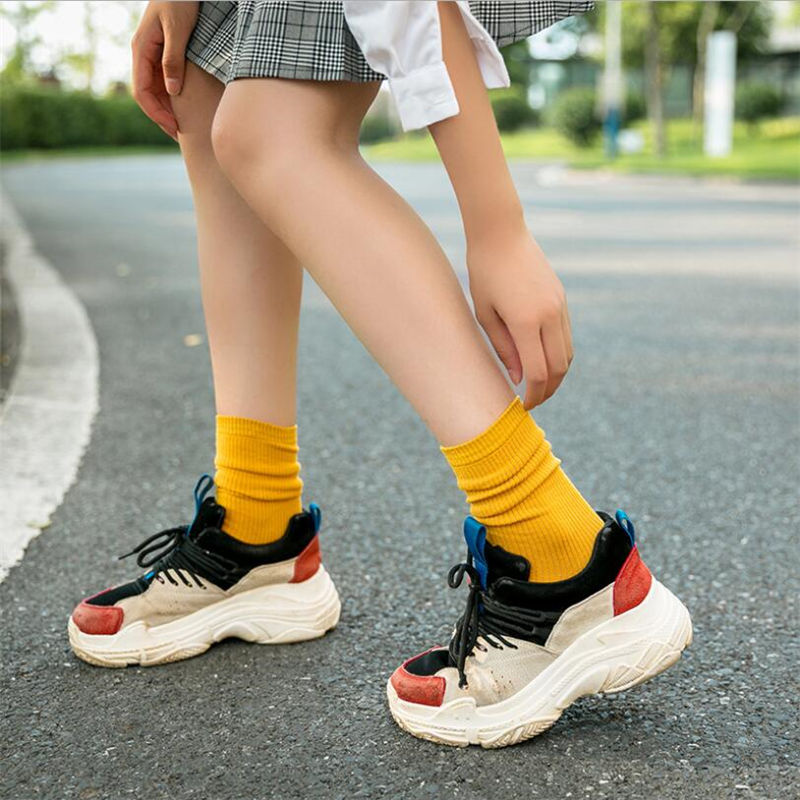 1 par skakternet sokker geometriske ternede sokker hip hop bomuld unisex streetwear nyhedsstrømper lilla vilde damesokker