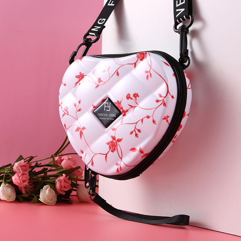 Luxury HandBags Heart Shaped PVC Mini Shoulder Bag for Woman Personality Small Box Women Purses