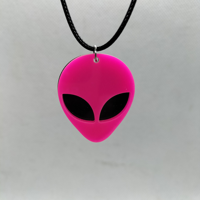 Yungqi Alien Mask Shape Arcylic Charms Pendant Necklaces for Women Girl Minimalist Rope Chain Choker Necklace Jewelry Collier: Titanium Plated
