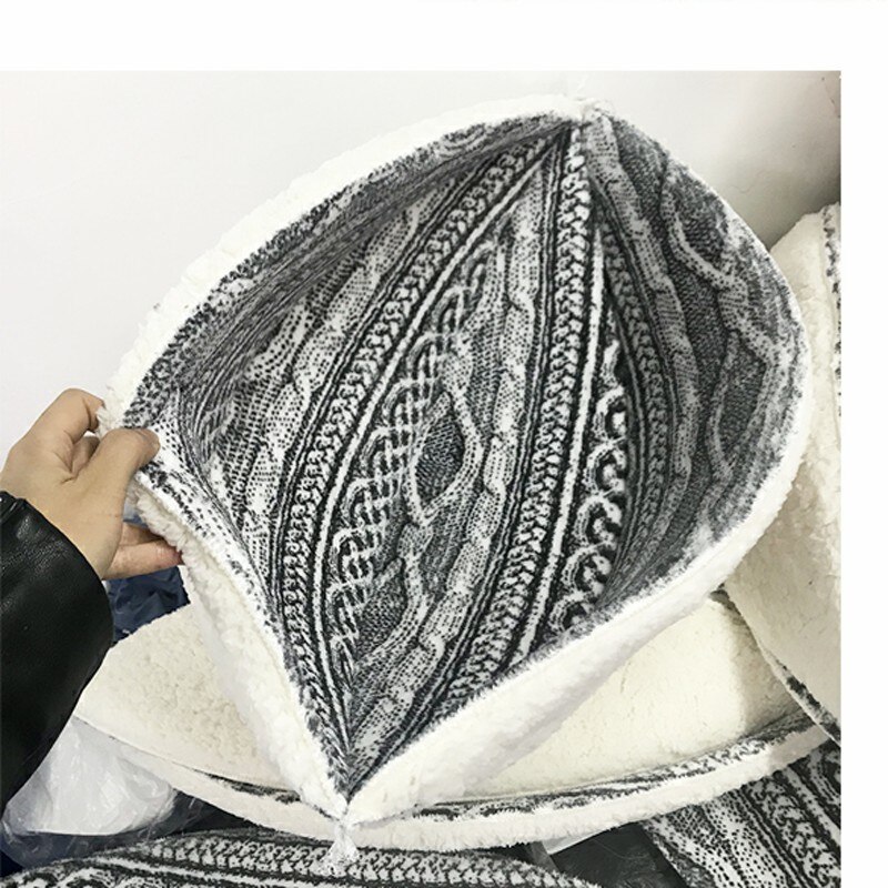 Cat Beds Spherical Cat House with Round Opening, Your Cat Will Love It! Cat Playhouse Round Beds