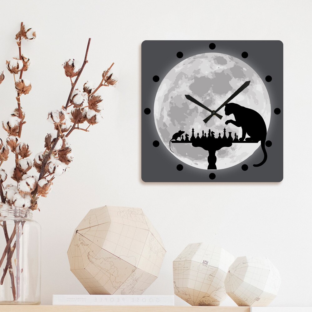 Cat Playing Chess with Mouse The Moon Background Square Wall Hanging Clock Animal Hunting Board Game Wall Watch Pet Lover