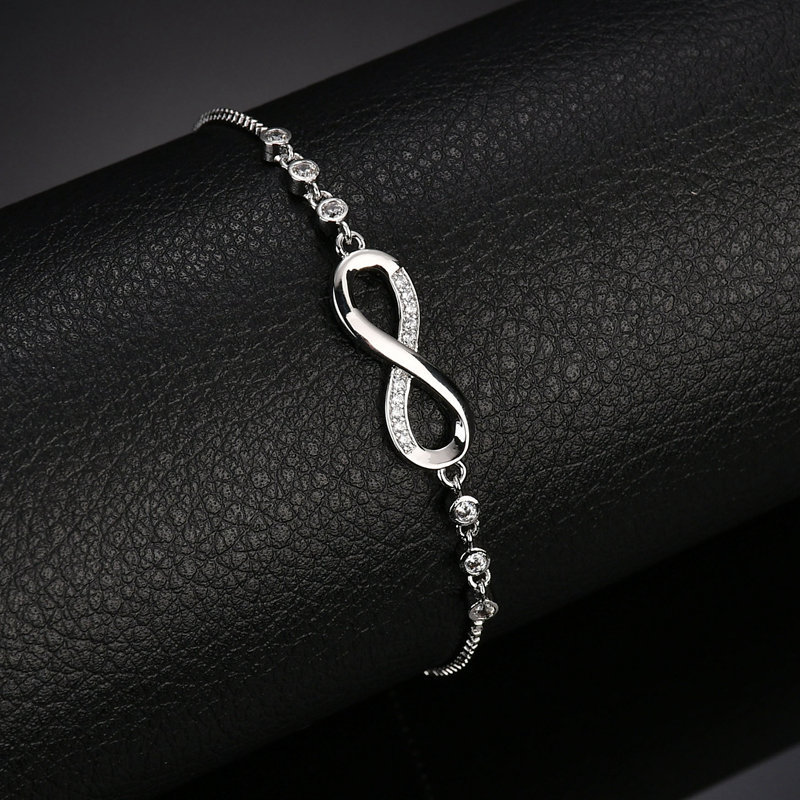 Geometric 8 Eight Bracelet For Women Female Twist Chain Crystal Zircon Bracelets Jewelry Romantic Women Valentine
