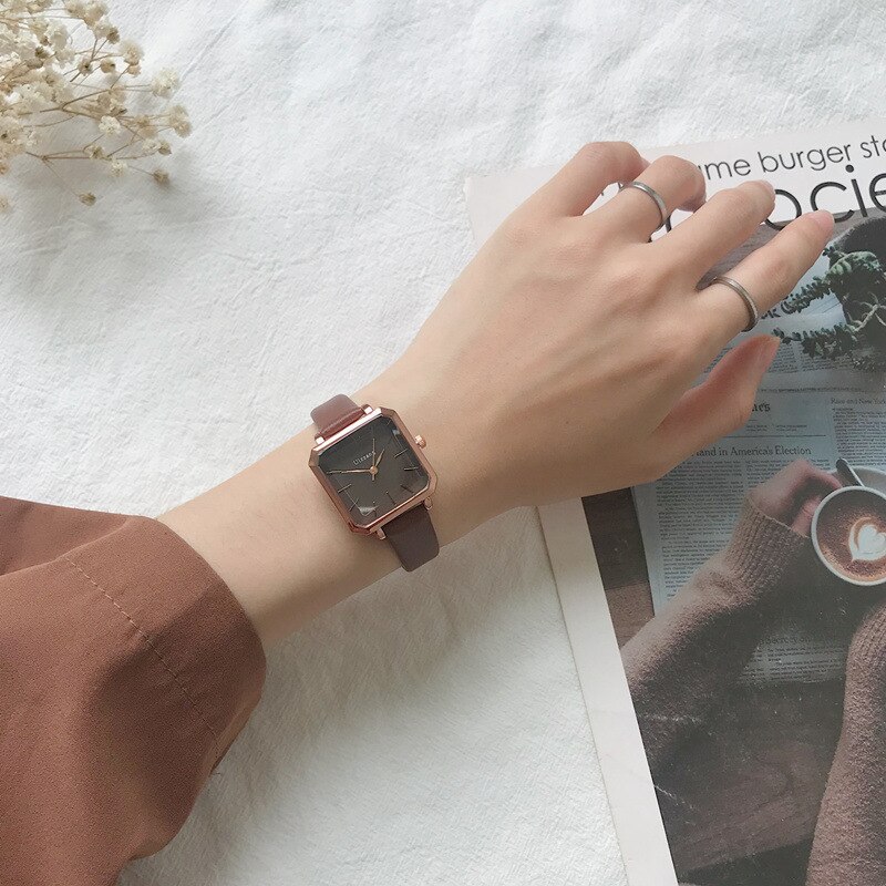 Montres en argent pour femmes, carré Vintage pour dames, Ulzzang, montre à Quartz décontractée avec bracelet en maille