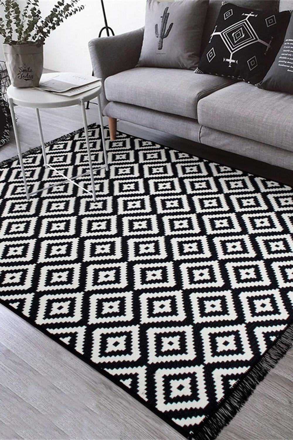 Weaved Rugs