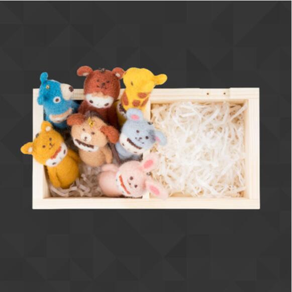 Wool felt package box wool needlepoint kit wool felt needle felting decoration craft needlecraft DIY: H