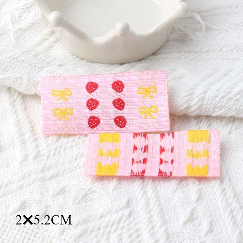 Tkane etykiety z kreskówek wiśniowych, naszywki z tkaniny, naszywki robić samodzielnego wykonania opasek robić włosów, ubrań, lalek, rękodzieła i akcesoriów: Antyczne srebro