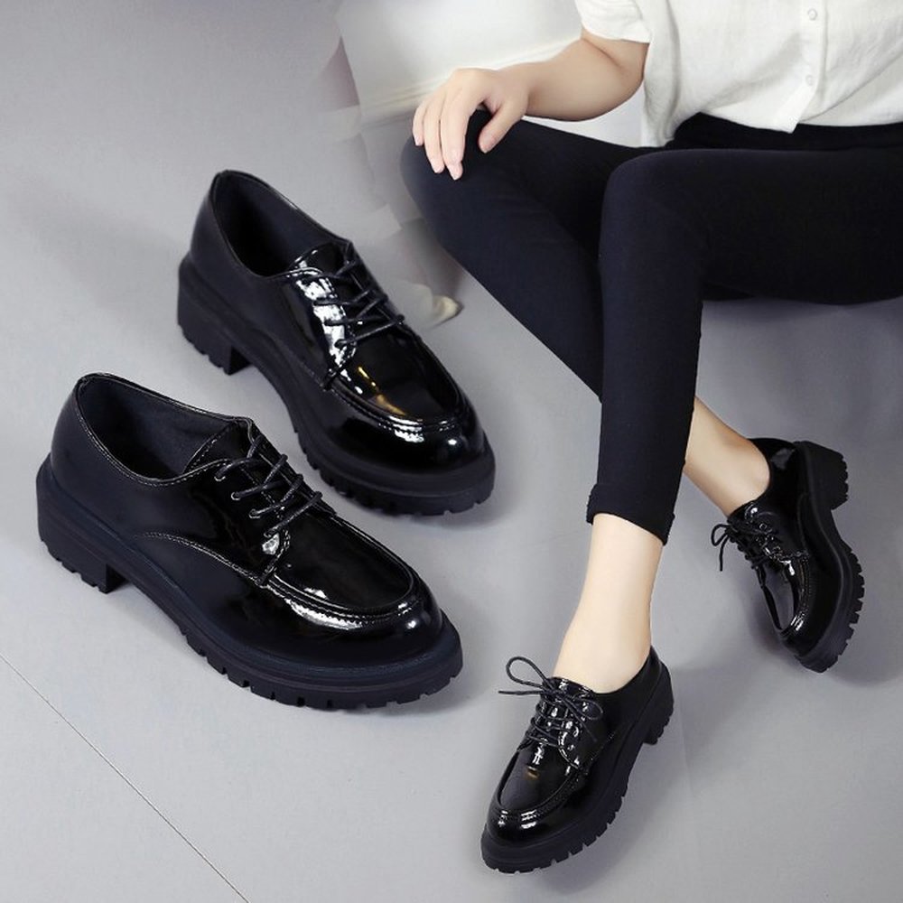 Sort afslappet små lædersko kvinder forår britiske koreanske studerende lavtopede sko skridsikre kvinders sko