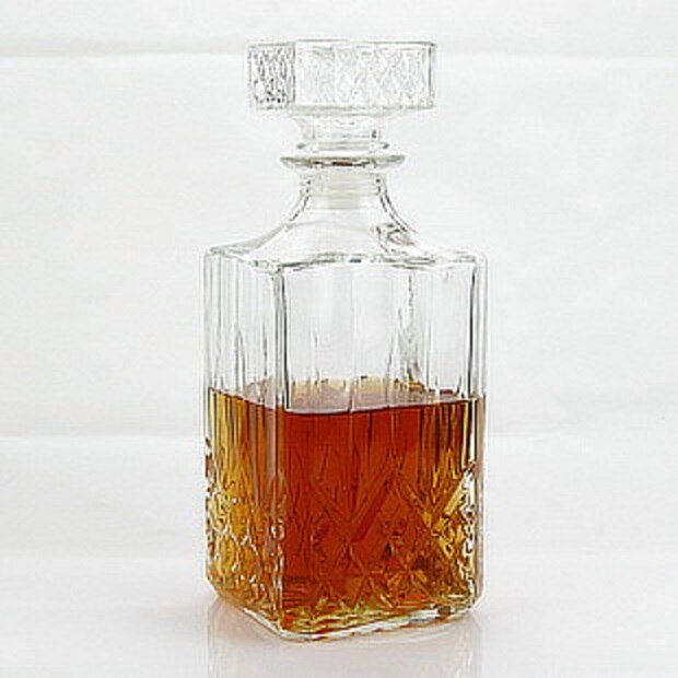 1PC 800ML Glass Decanter Vintage Glass Liquor Whiskey Crystal Bottle Wine Decanter Home Bar Tools Barware Supplies JR 1084