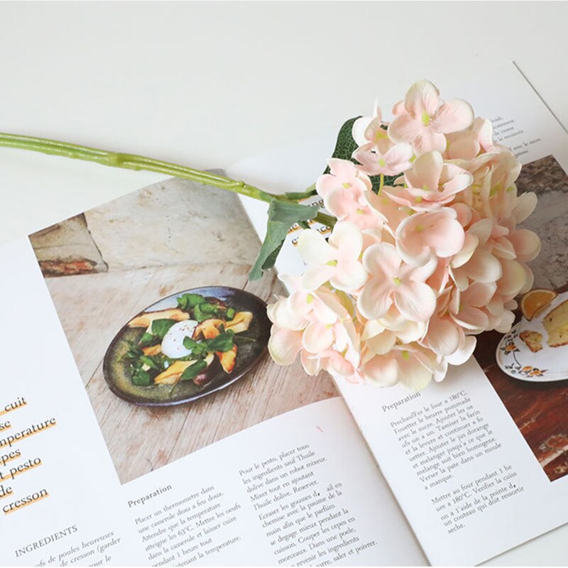 Kunstmatige pioenbloemdecoratie, geconserveerde hortensia, familiehuwelijksfeest, verjaardag Nieuwjaar Valentijnsdag boeket: Beige