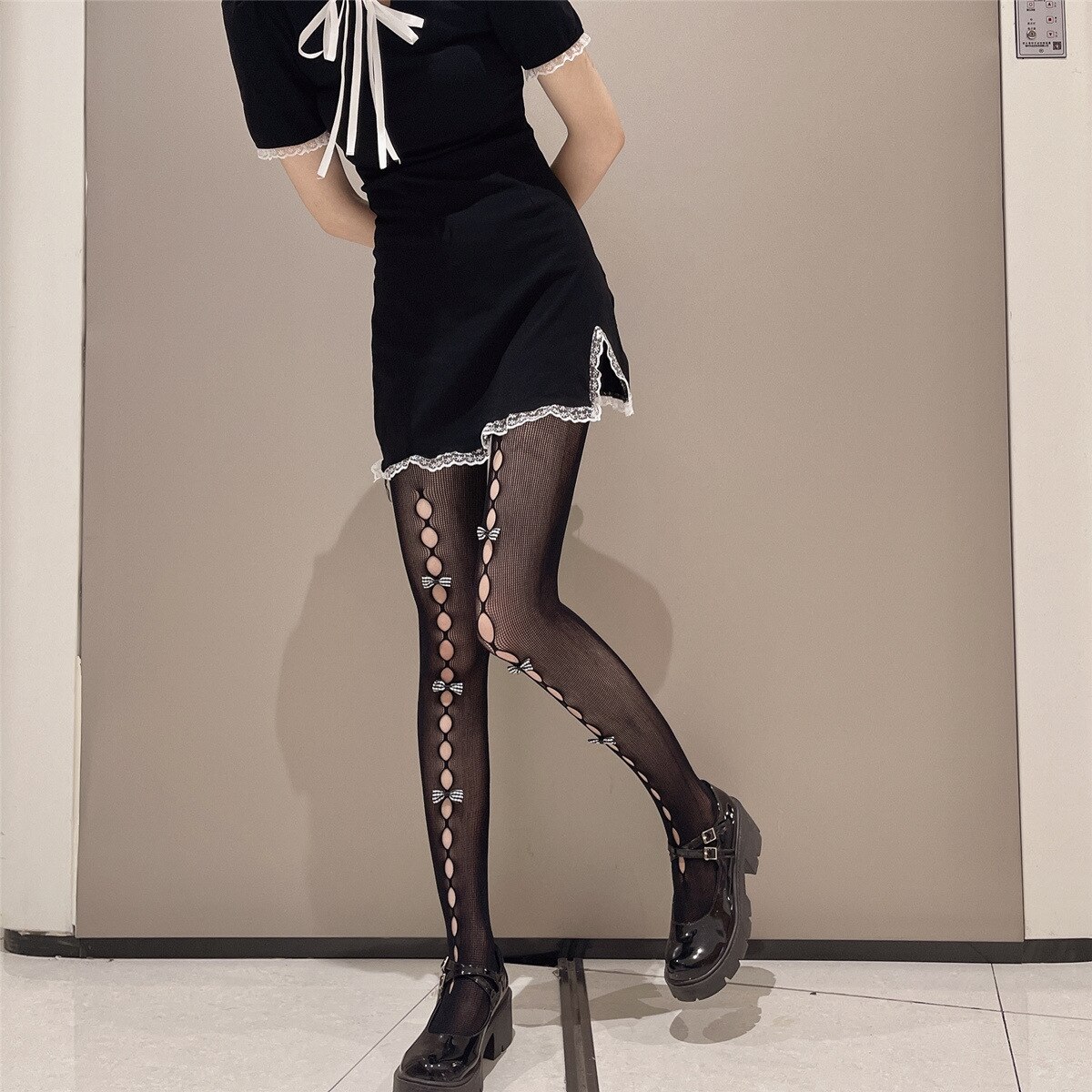 Pantimedias caladas con lazo para mujer, medias finas de encaje, de seda, color blanco y negro, para verano y otoño, novedad de