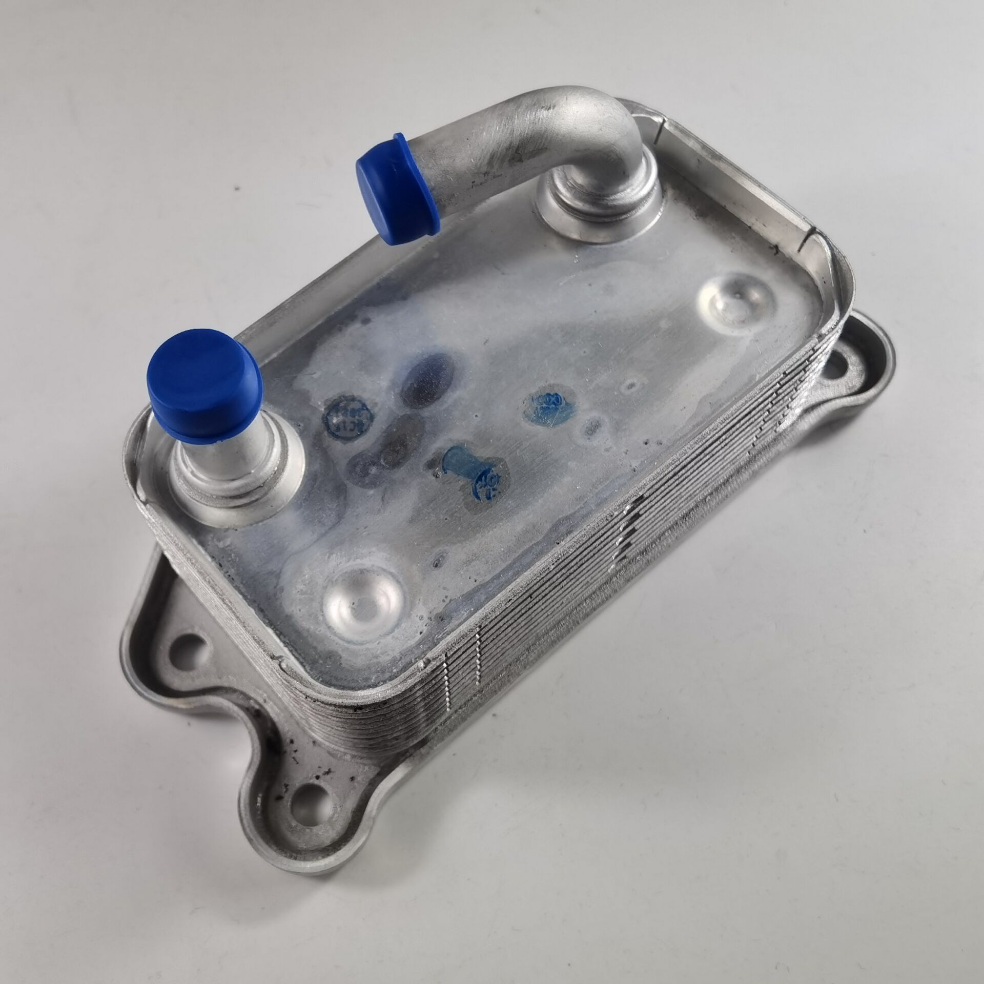 enfriador de aceite para VOLVO C30 C70 S40 S60 S80 V40 V50 V60 V70 31201909