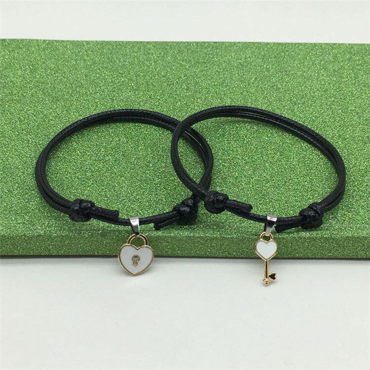 Paar Lichtmetalen Key Heart Lock Charm Armband Voor Vrouwen Handgemaakte Sieraden Touw Liefhebbers Viintage Sieraden: white