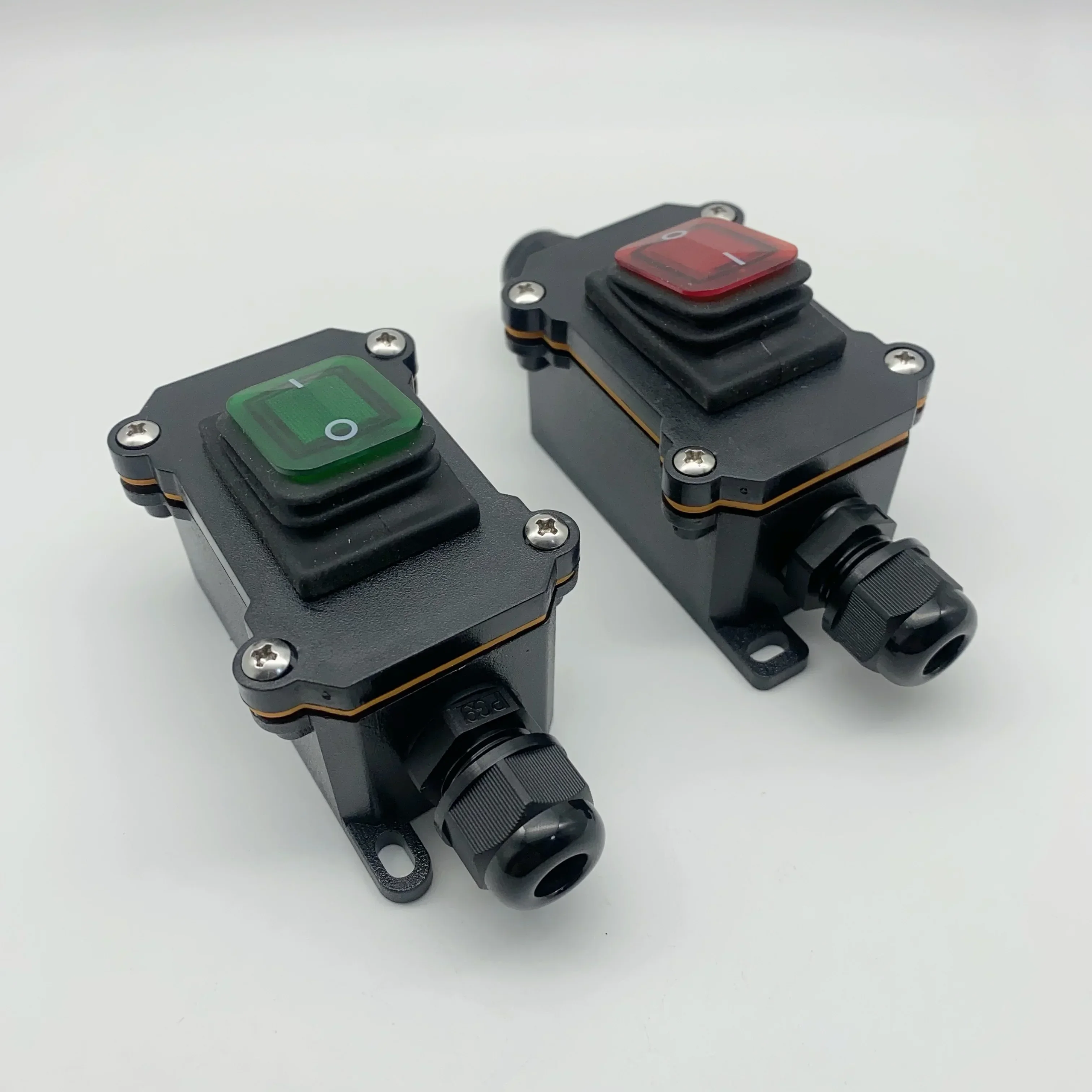 Waterdichte schakelaar Waterdichte scheepstype schakelaar 220V/24V/16A/30A Regenbestendig buiten de elektrische kamerAmpere boxSeconde versnelling IP65