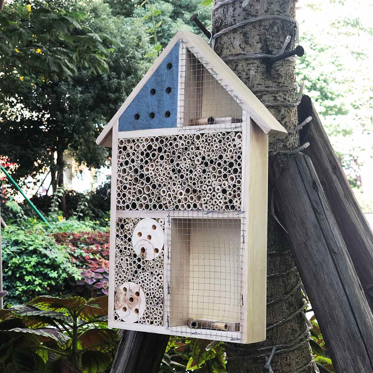 Wooden Insect House Bee House Honey Tools Insect Bee Breeding Shelter Wood Nests Box Bug Room Garden Decoration for Garden