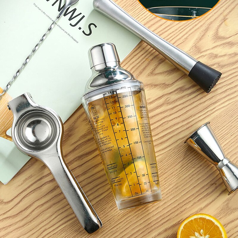 Cocktail Shaker Scale Glass Modern Champagne Wine Beverage Mixer Shaker Bottle Fruit Juice Snow Grams Cup Bar Bartender Tools