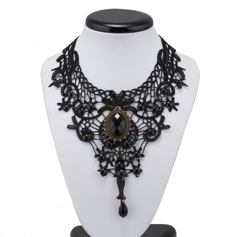 Mode Sexy Zwart Fluwelen Chokers Kettingen Punk Stijl Verklaring Kristal Liefde Harten Ketting Voor Vrouwen Partij Sieraden