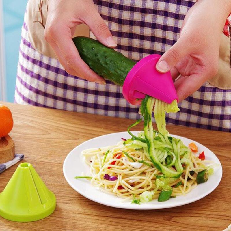 1Pc Firm Groente Fruit Spiral Slicer Gadget Trechter Model Spiral Slicer Shred Apparaat Salade Wortel Komkommer Cutter Kitchen Tools