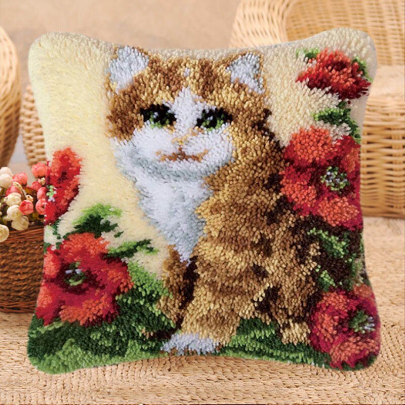Serie de animales de dibujos animados hechos a mano, punto de cruz, almohada de punto de ganchillo DIY, alfombras bordadas de lana gruesa, Material de almohada sin terminar: BZ-239