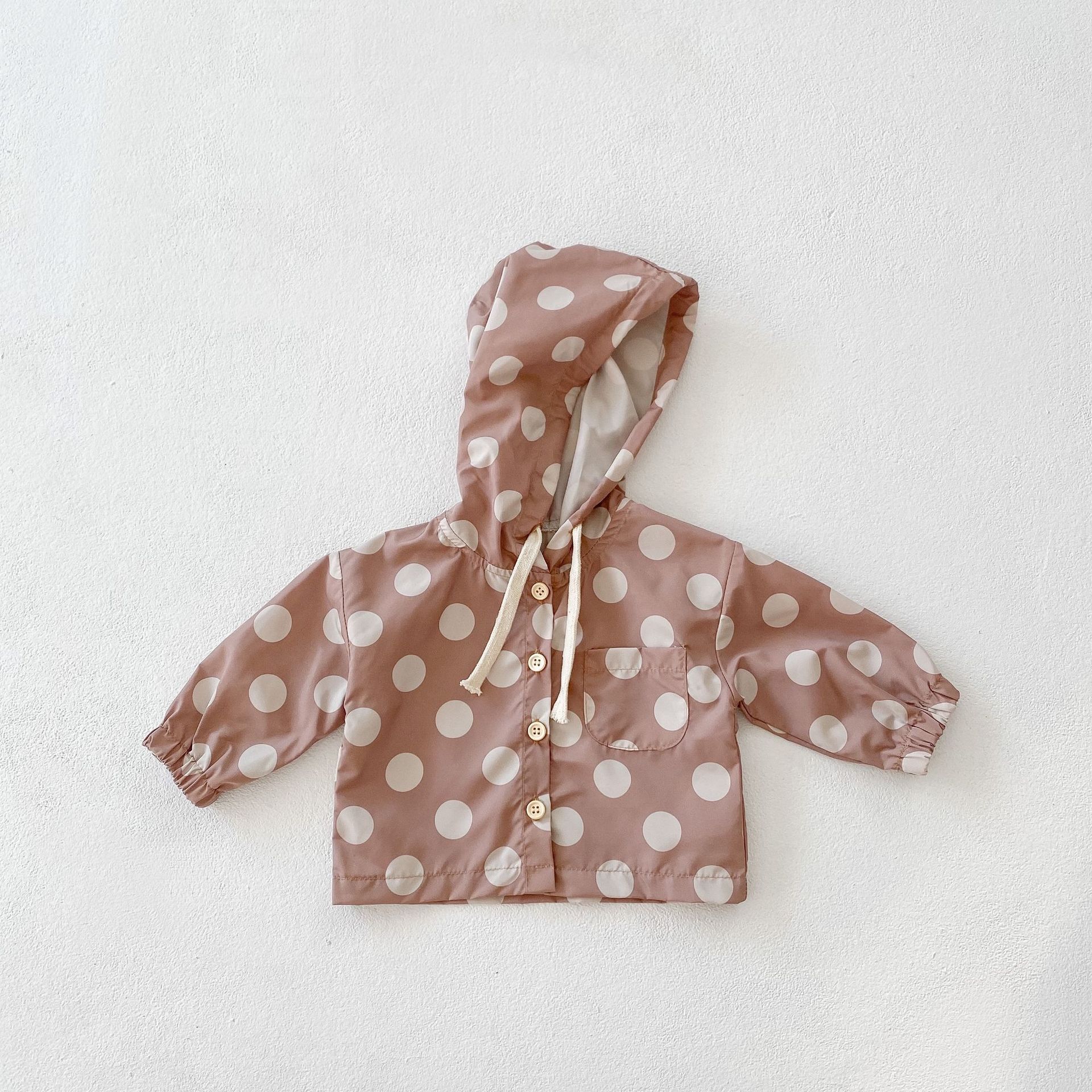 Baby Jongen Meisje Polka Dot Vest Jas Lente Peuter Hart Afdrukken Winddicht Capuchon Pasgeboren Lange Mouw Dunne Top Kleding: Light brown coat / 6m