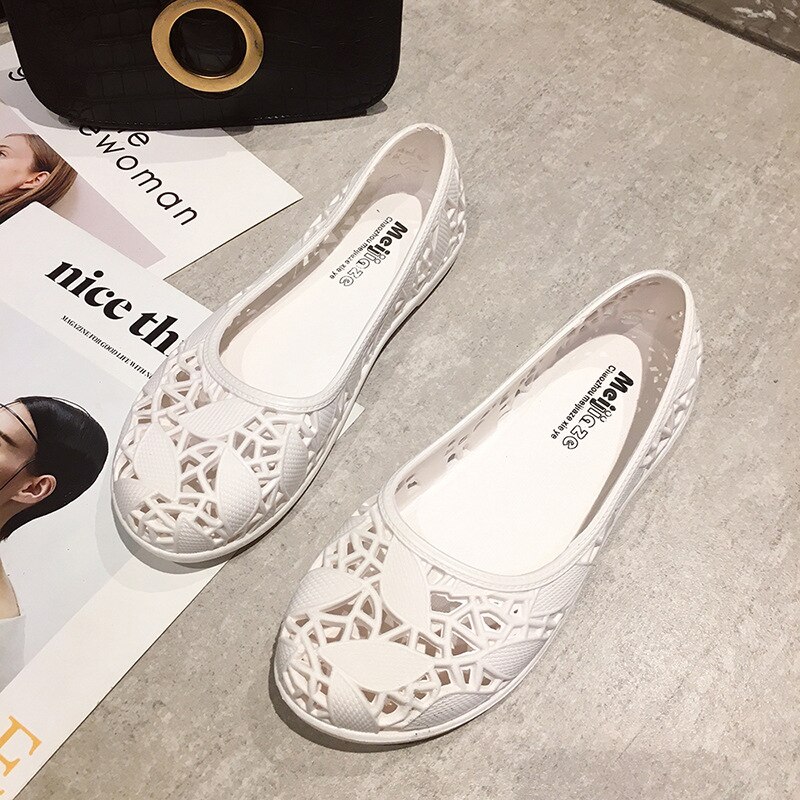 Flower Plastic Shoes Summer Women Sandals Slip On Casual Shoes Female Flats Sandals for Beach Jelly Shoes White: White / 40