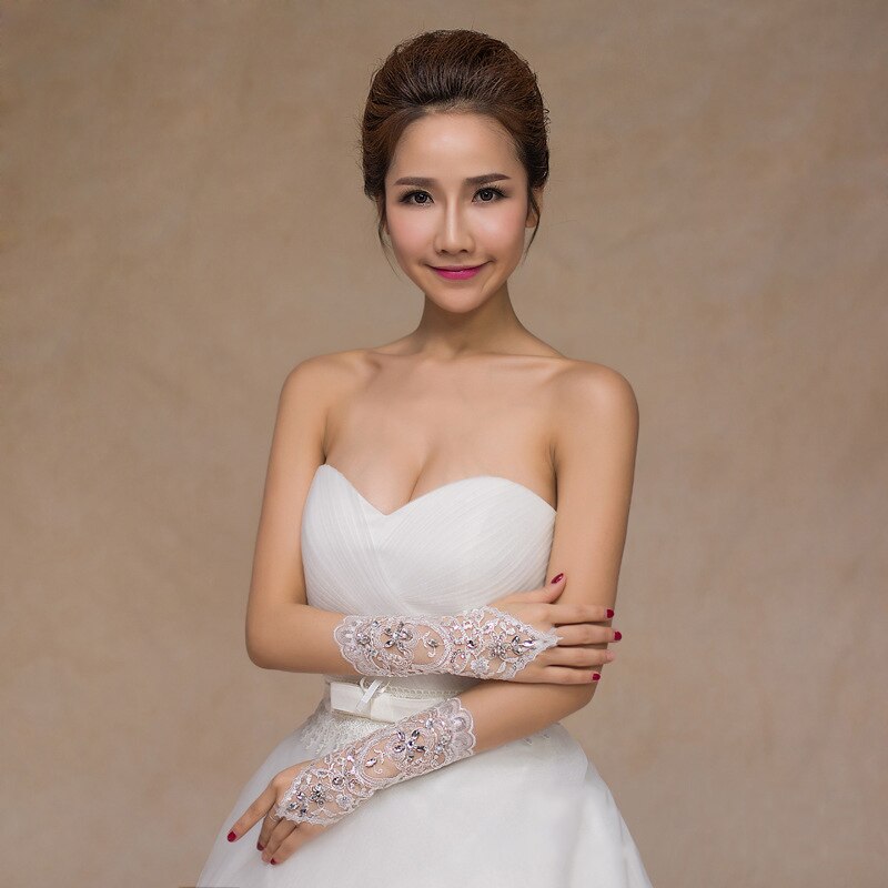 Guantes de boda blancos para novia, guantes cortos sin dedos, accesorios de boda con cuentas de encaje, de fábrica