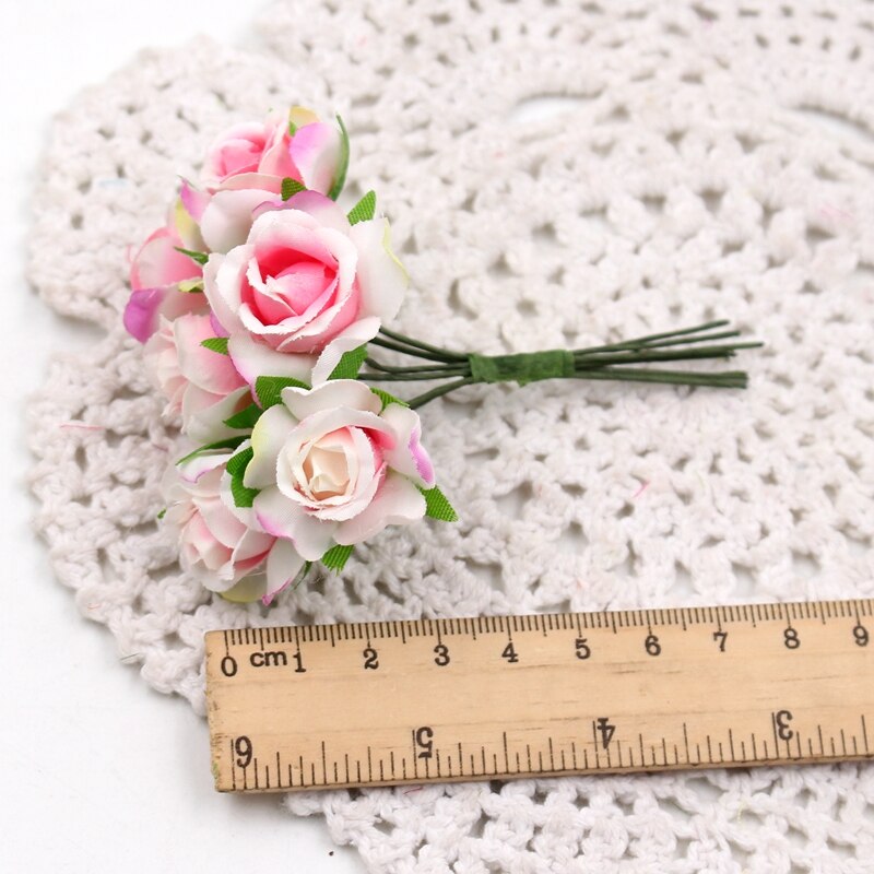 60 stücke Mini Mehrfarbig künstliche seide seide Rose hochzeit dekoration DIY kranz Kasten Clip kunst handgemachte falsche blume dekoration