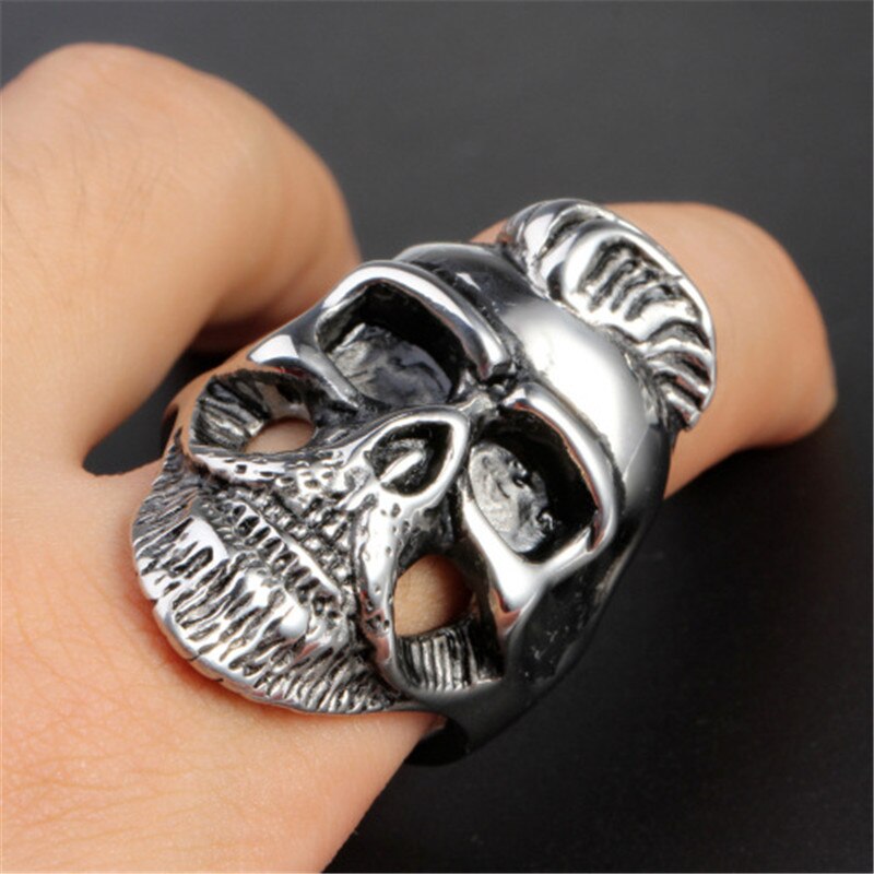 Europese En Amerikaanse Rvs Sieraden Mannen Sieraden Elvis Presley Titanium Stalen Schedel Ring