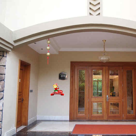 Three Ratels QC69 wall sticker quotes for Christmas Decoration of kindergarten Office space Shop window