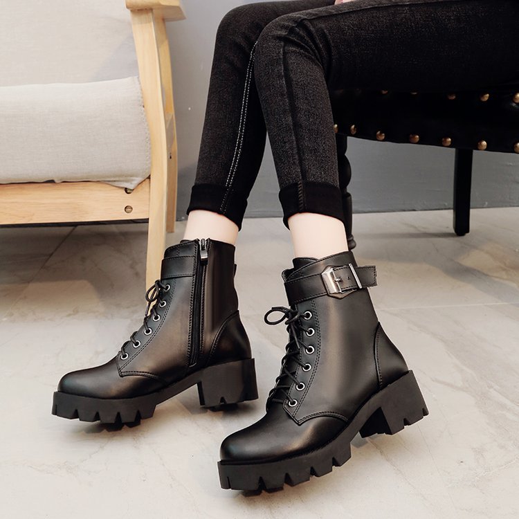 Bottes en cuir souple pour femmes, chaussures d'extérieur, épaisses et chaudes, tendance, pour la rue, collection