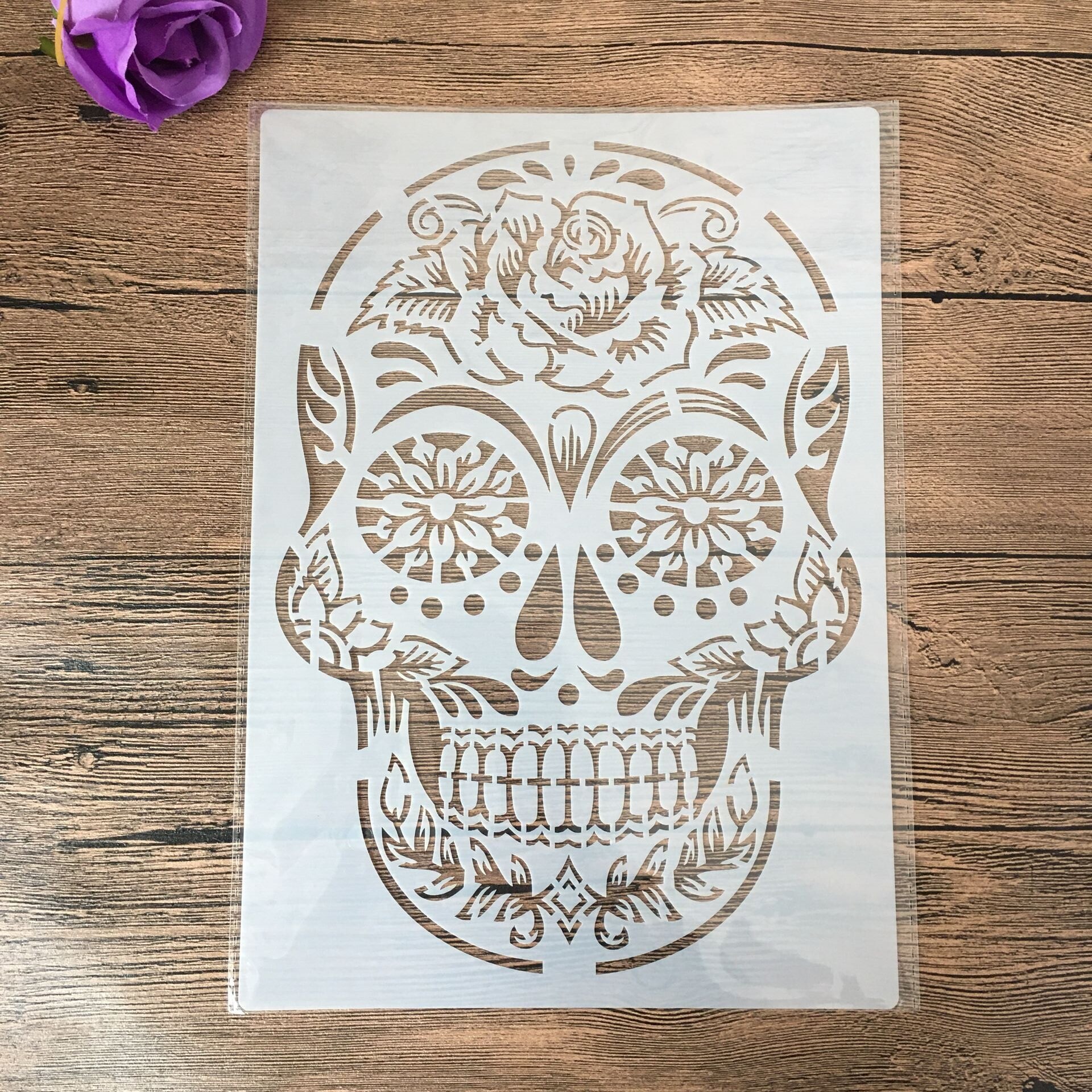 A4 29 * 21cm Skull DIY Stencils Wall Painting Scrapbook Coloring Embossing Album Decorative Paper Card Template Skull Stencils